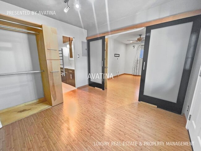Building Photo - 736 N Kuakini St