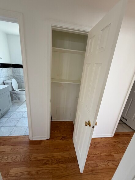 Hallway closet - 2833 Auxplaines Ave