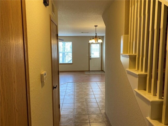 Building Photo - 3066 Memory Ln