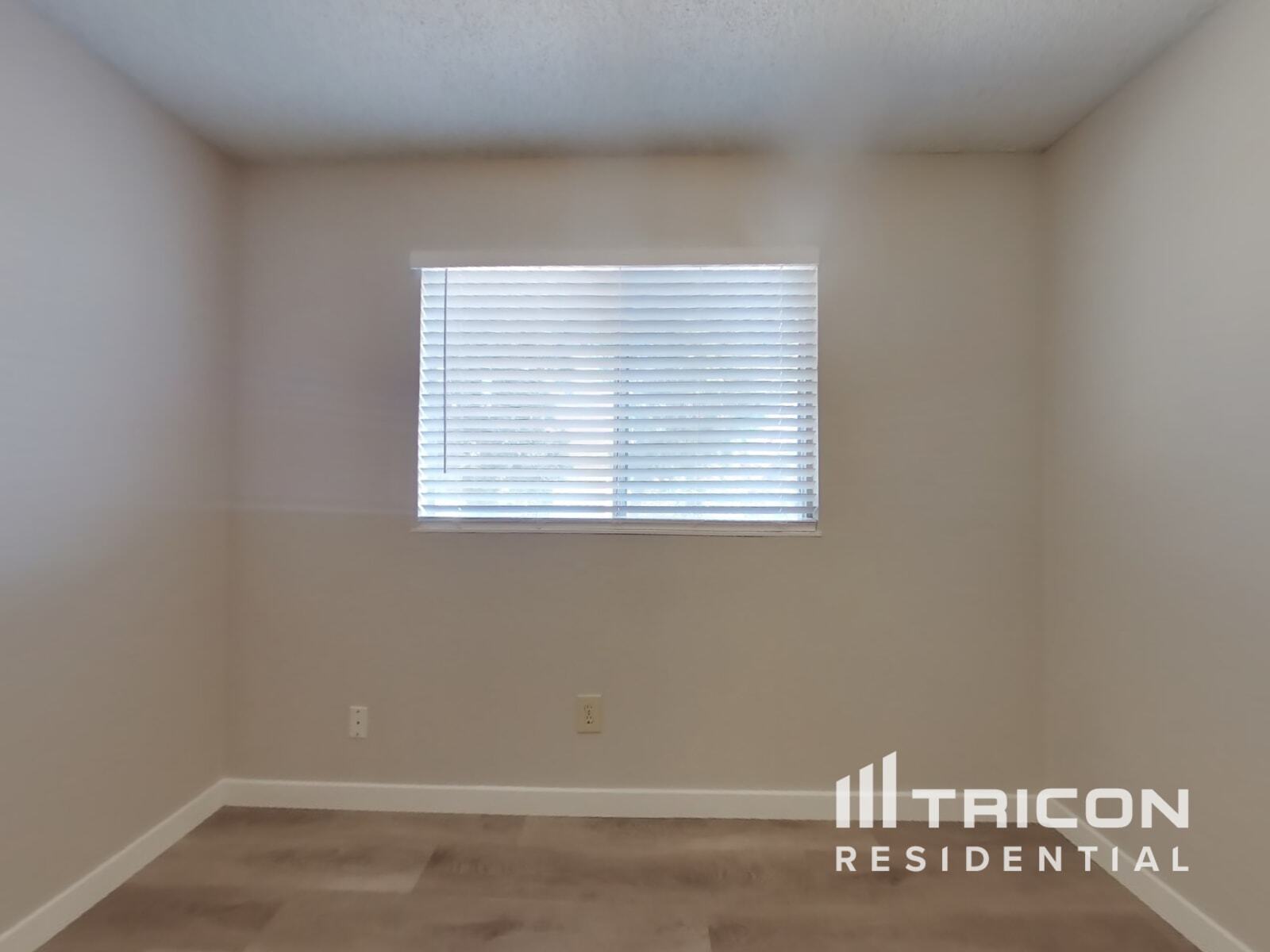 Building Photo - 542 E Wigeon Way