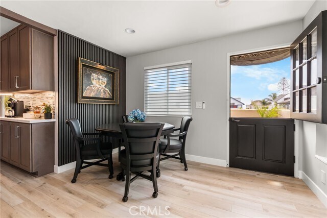 Building Photo - 313 Alvarado Pl