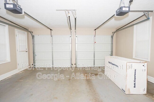 Building Photo - 4303 Brighton Way NW
