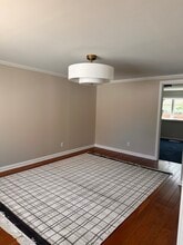 Building Photo - 129 Charlotte Ave