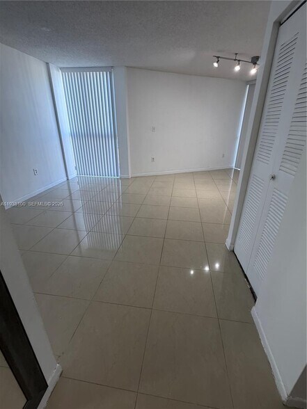 Building Photo - 7075 NW 186th St