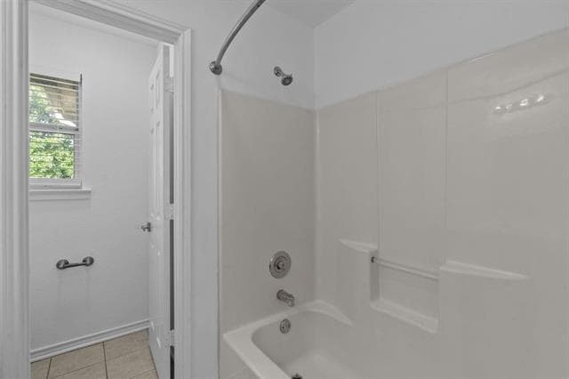 Building Photo - 6814 Silver Lake Dr