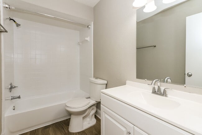 Building Photo - 4167 Amir St