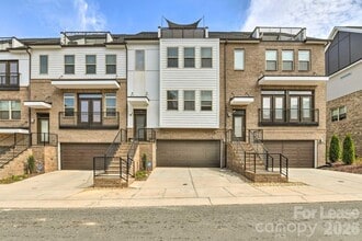 Building Photo - 17023 Soho Dr