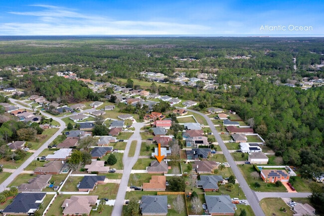 Building Photo - 6 Lemay Pl