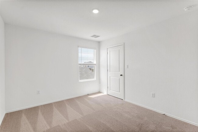 Building Photo - 114 Miglia St