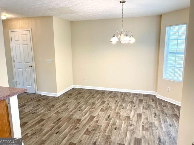 Building Photo - 5745 Strathmoor Manor Cir