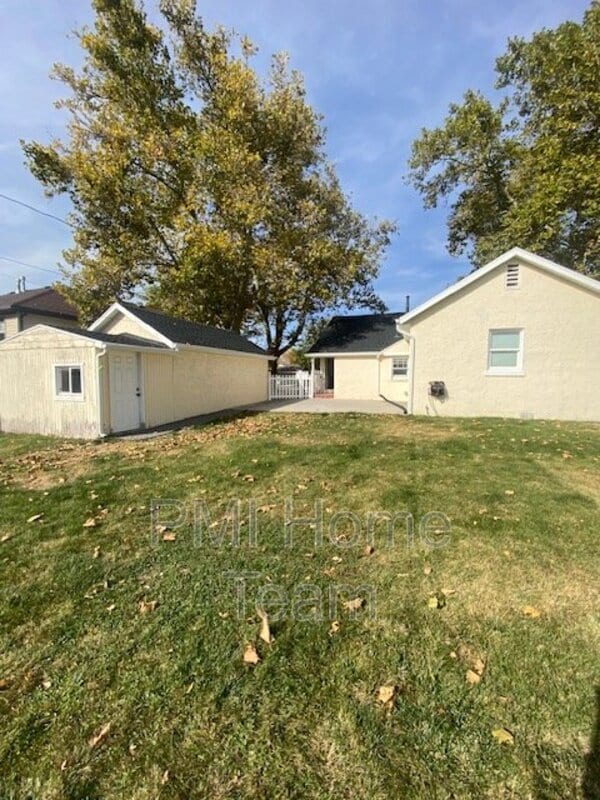 Building Photo - 330 E 100 N