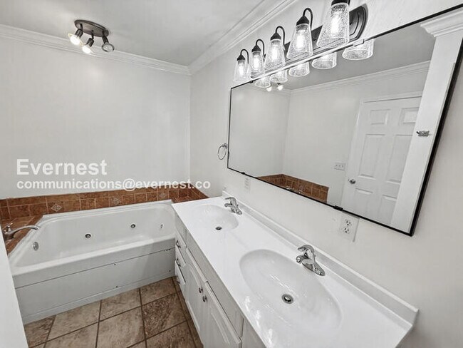 Building Photo - 504 Buckskin Ln