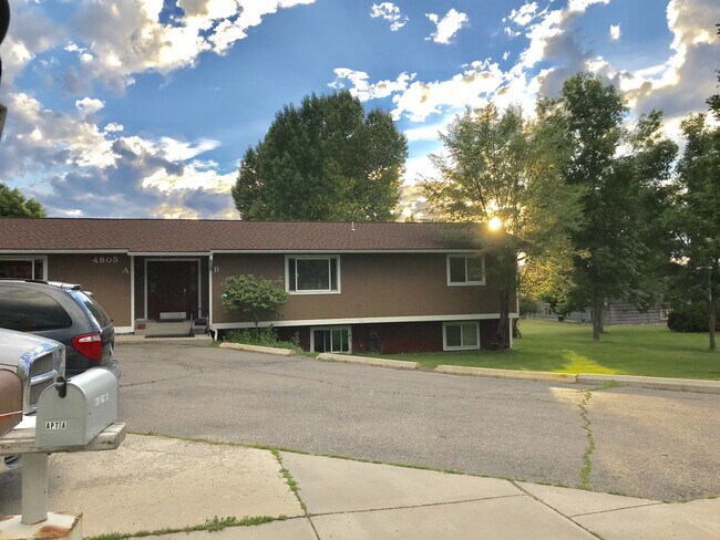 Building Photo - 4805 24th Ave