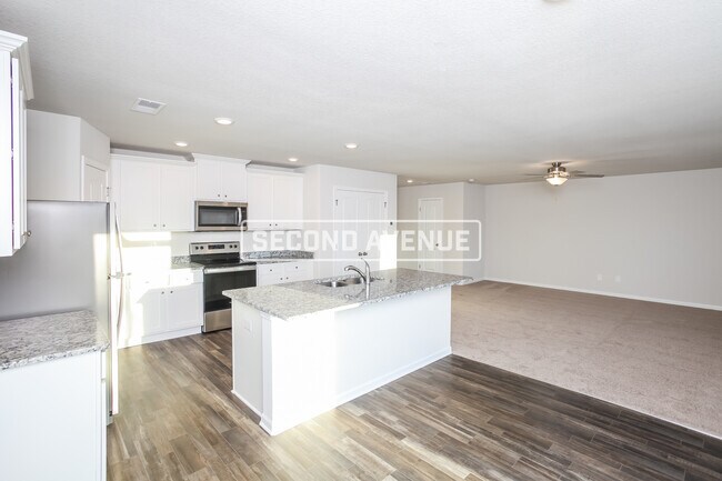 Building Photo - 1017 Sease Gdn Ct