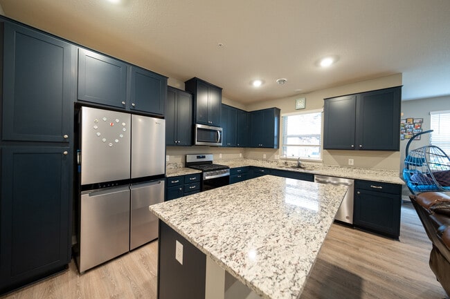 Building Photo - 6464 Genevieve Trail