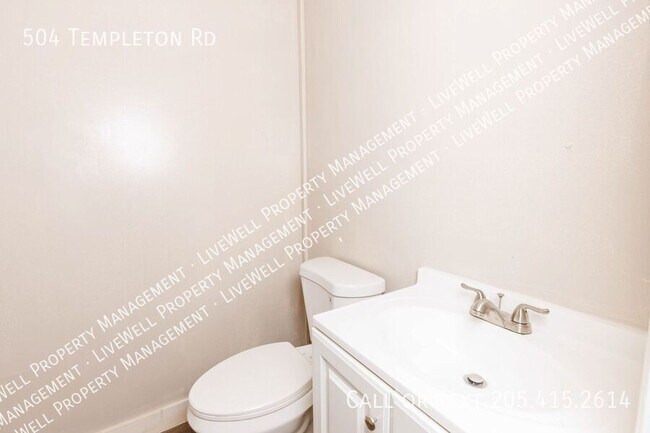 Building Photo - 504 Templeton Rd