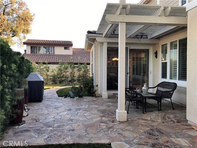 Building Photo - 4942 Tamarack Way