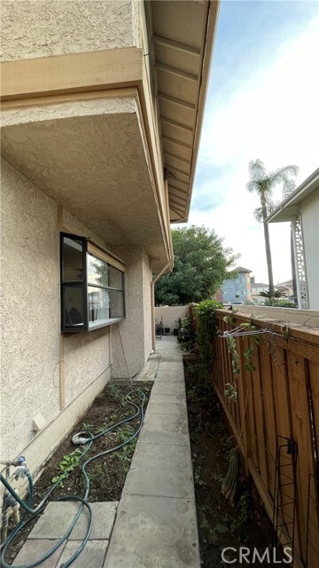 Building Photo - 735 Arcadia Ave