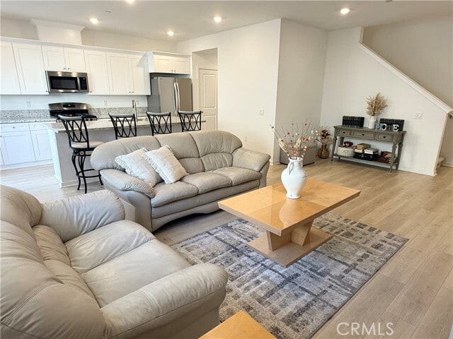 Building Photo - 32741 Manhattan Ave