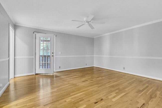 Building Photo - 1105 Chelsey Ct