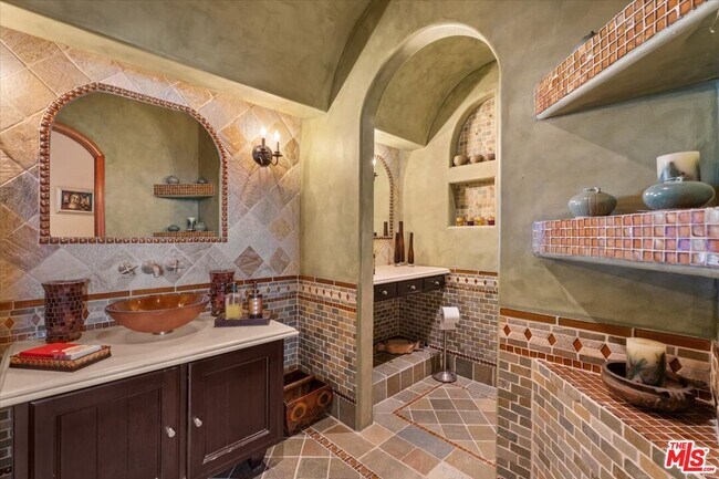 Building Photo - 1740 Carla Ridge