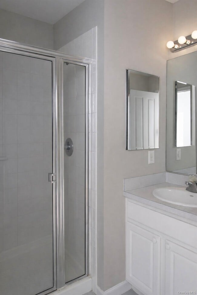 Building Photo - 54 Crystal Hill Dr