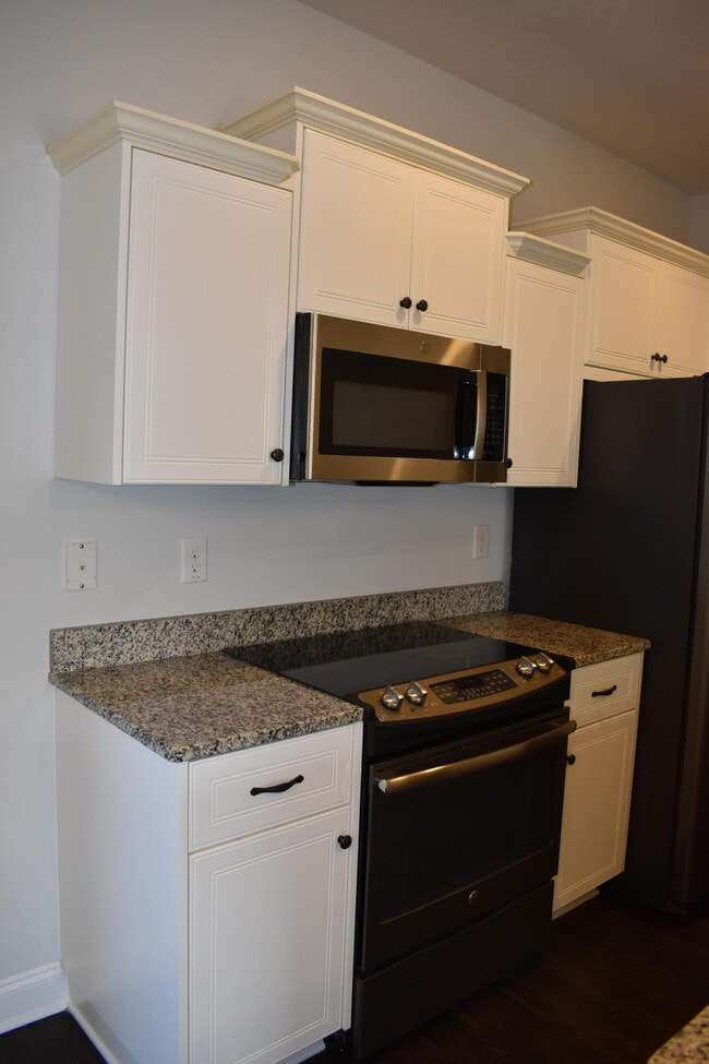 Building Photo - 119 Oliver Hardy Ct