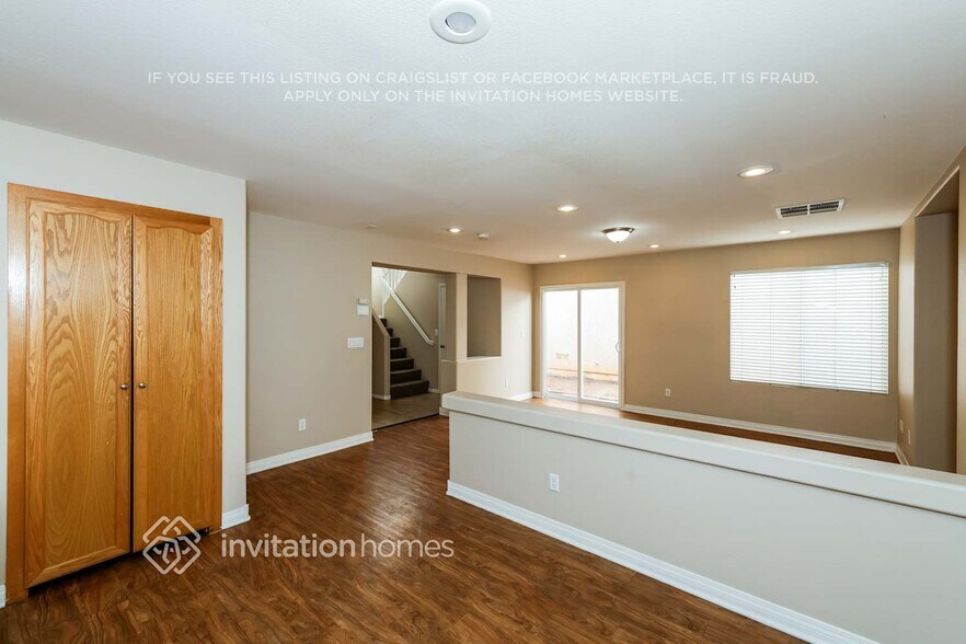 Building Photo - 7208 Dicentra Rd