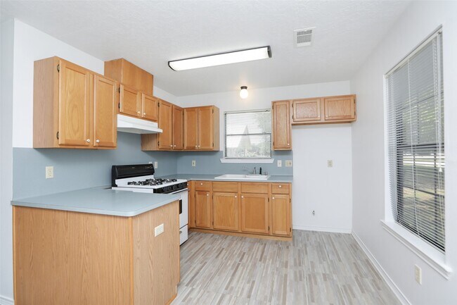 Building Photo - 18419 Buddy Riley Blvd