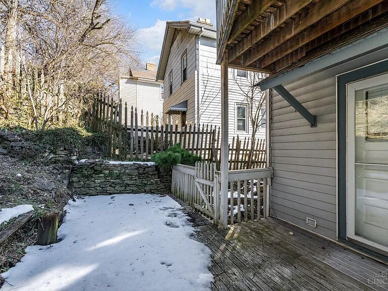 Building Photo - 2855 Marshall Ave