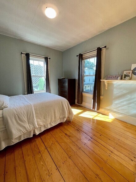 Building Photo - 61 South St