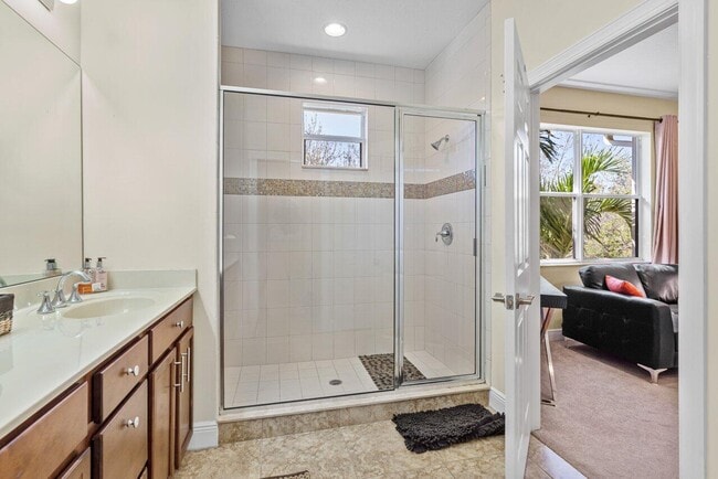 Building Photo - 5009 Dulce Ct