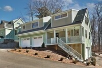 Building Photo - 12 Warren Ave