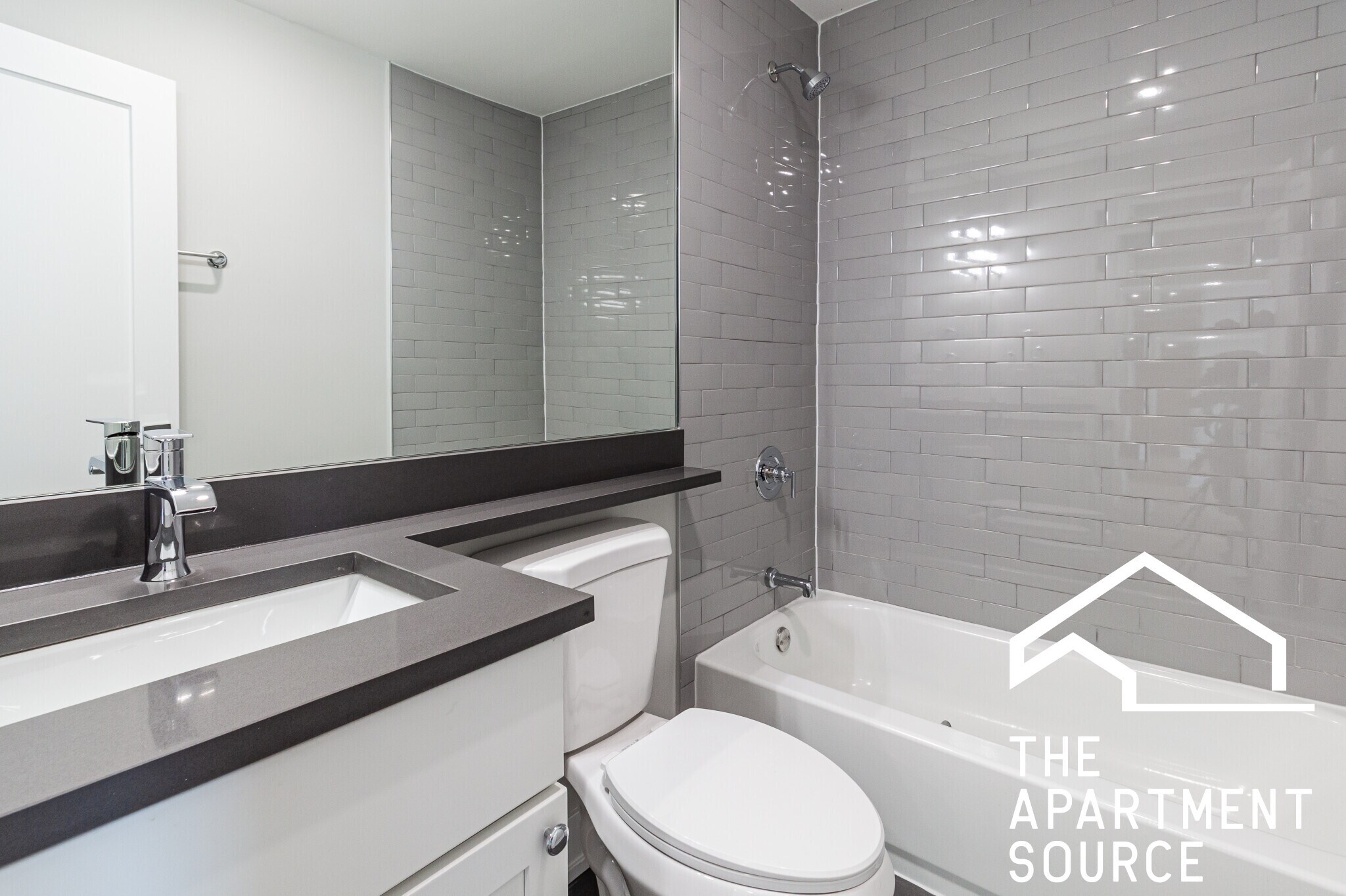 Building Photo - 503 W Aldine Ave