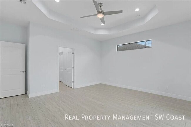 Building Photo - 4575 Catalina Ln