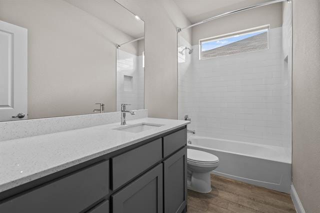 Building Photo - 825 Blackhorse Trl