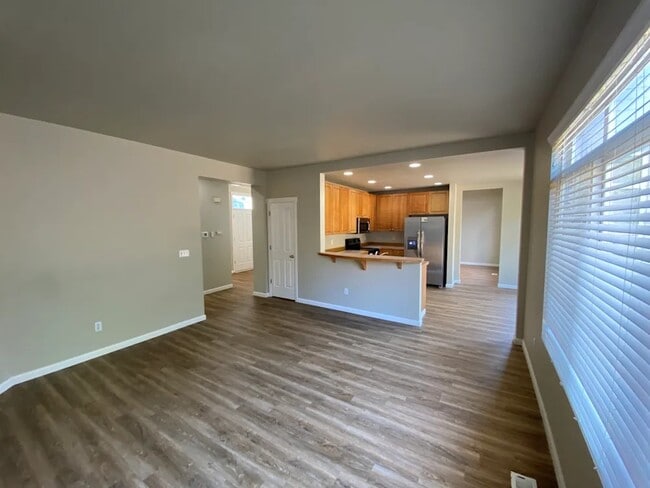Building Photo - 6450 62nd St Ct W
