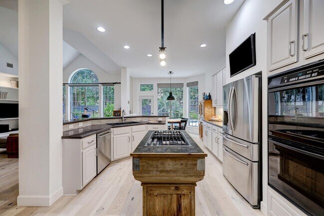Building Photo - 11606 Cypresswood Pl