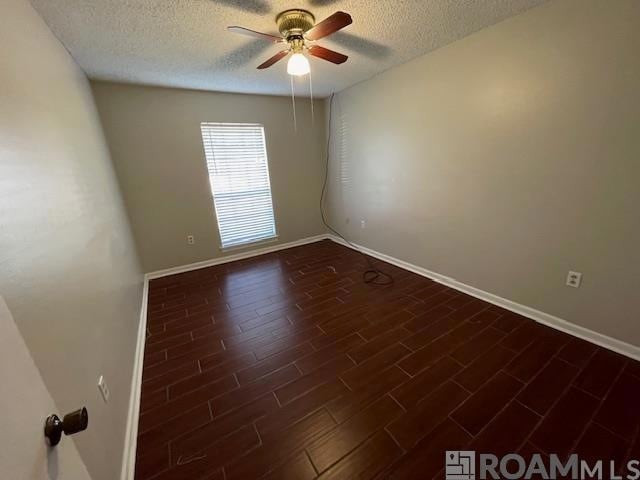 Building Photo - 15016 Lynbrook Dr