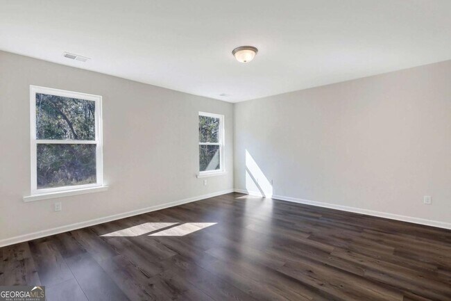 Building Photo - 56 Hayden Dr