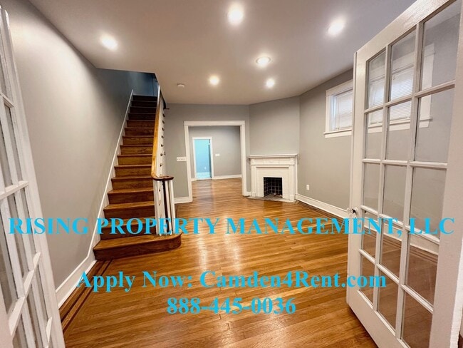 Building Photo - Newly Renovated 3 Bedroom 1.5 Bathroom semi-detached home in Parkside.  This home has refinished ...