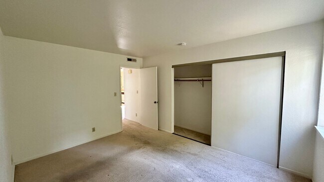 Building Photo - 2018 Ninth St