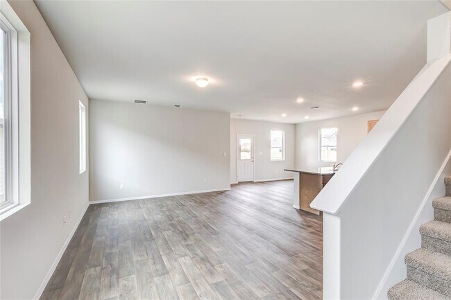 Building Photo - 2607 Derwent Dr