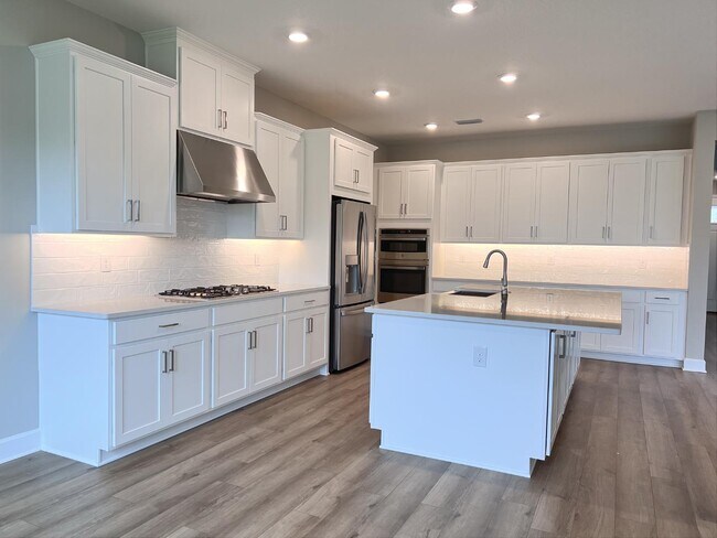 Building Photo - 12893 Harvest Rain Ave