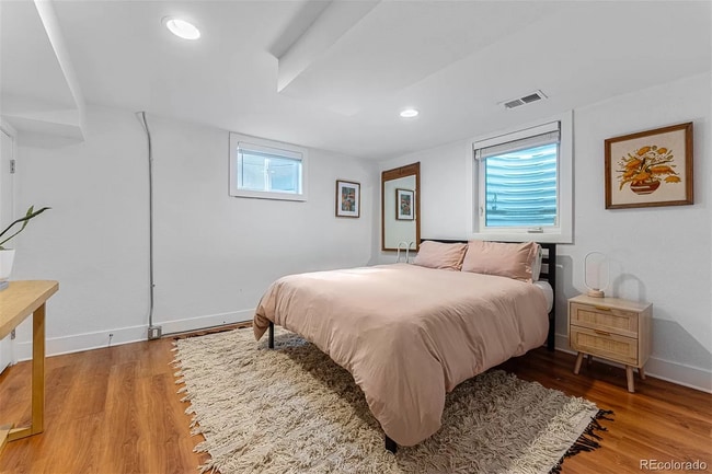 Guest bedroom - basement - 3165 N Saint Paul St