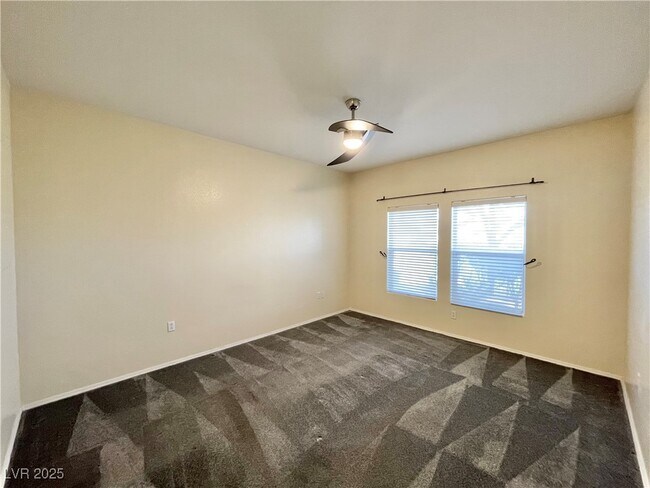 Building Photo - 10820 Amber Ridge Dr