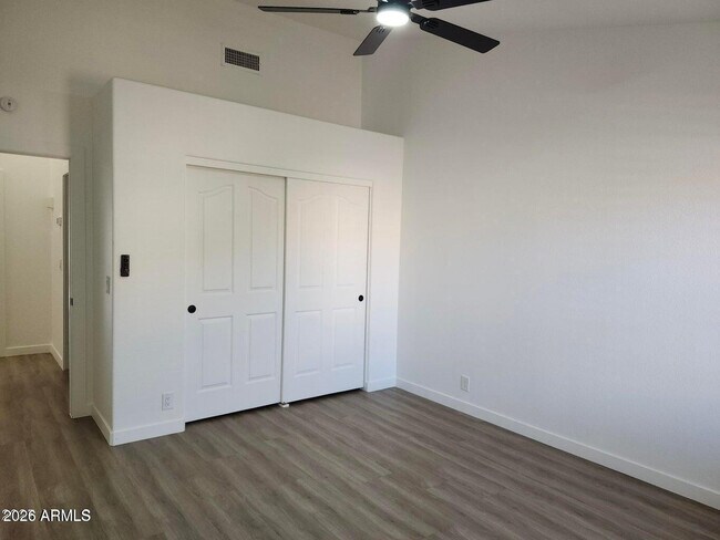 Building Photo - 8449 W Rockwood Dr