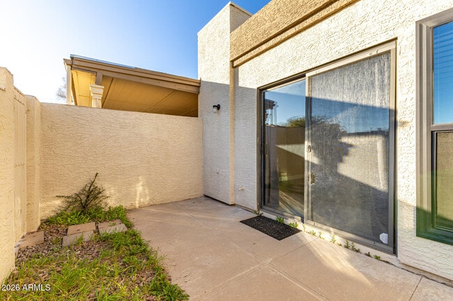 Building Photo - 1317 E Marny Rd