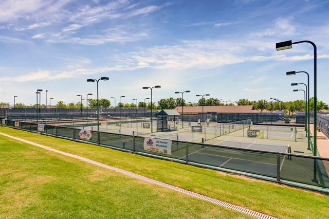 Building Photo - 9625 Heartwood Dr