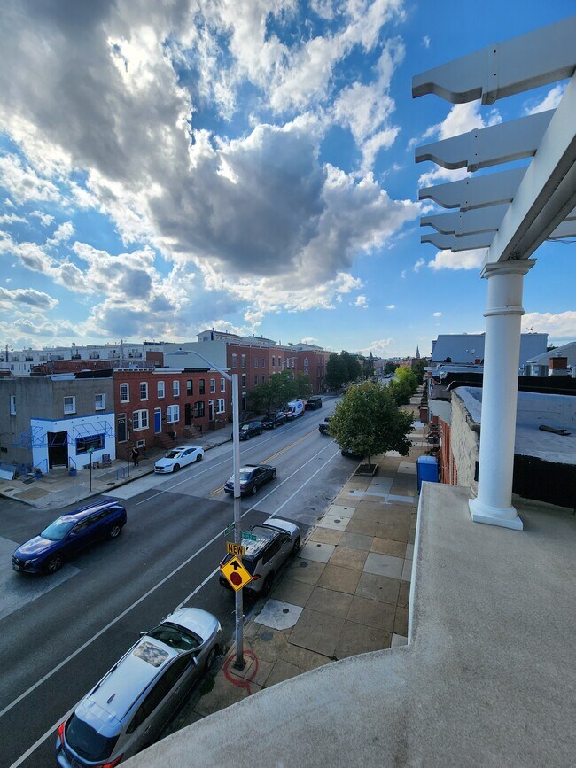 Building Photo - 764 E Fort Ave